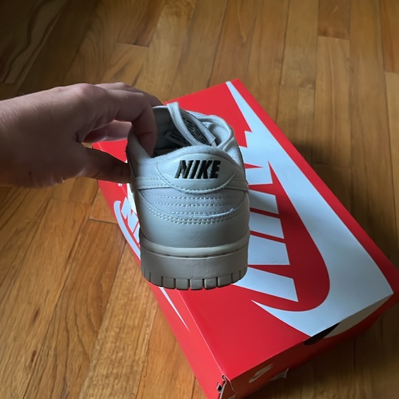 Nike Dunk Low Retro Premium - Picture 4 of 9